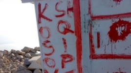 Grafiti na crkvi na Rumiji, foto: vijesti.me