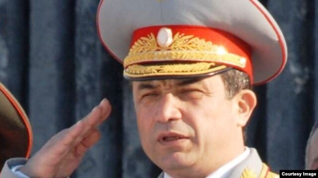 Тожикистон мудофаа вазирининг собиқ ўринбосари Абдуҳалим Назарзода.