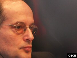 Представитель ОБСЕ по вопросам свободы СМИ Миклош Харашти