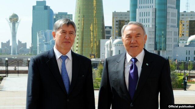 Визит президента КР Атамбаева в Казахстан, Астана, 10 мая 2012 года.