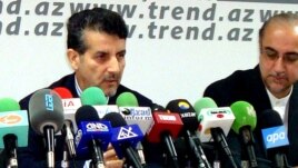 Iranian envoy to Azerbaijan Mohammad Bagir Bahrami (left) at a press conference in Baku (file photo).