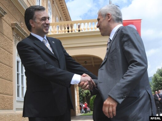 Susret predsednika Vujanovića i Tadića tokom istočnoevropskog samita na Cetinju, juni 2009., foto: Savo Prelević