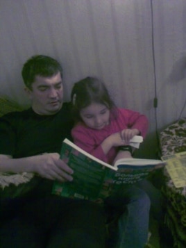 Anesthesiologist Marat Gunashev with his daughter