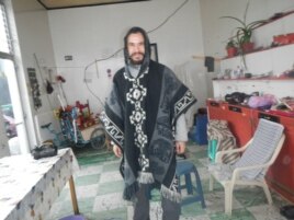 Мағжан Сағымбаевтың Эквадорда саяхаттап жүрген кезі.
