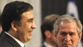 Did the United States encourage Mikheil Saakashvili to try to reclaim Georgia's breakaway provinces?