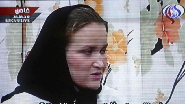 Faye Turney being shown on Iranian television on March 28 (epa)