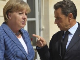 Канцлер Німеччини Анґела Меркель і президент Франції Ніколя Саркозі, Париж, 16 серпня 2011 року