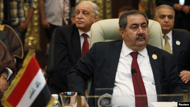 Iraqi Foreign Minister Hoshyar Zebari confirmed that the Arab League had dropped earlier calls for Assad to step aside to allow his deputy to organize talks with opposition factions.