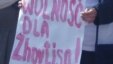Активисты гражданского общества Польши проводят акцию протеста у Казахского посольства. Варшава, 15 сентября 2009 года. 