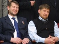 Sulim Yamadayev (left) and Ramzan Kadyrov in December 2006 (ITAR-TASS)