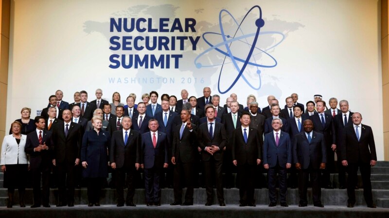 Обама: Путин предпочел военную мощь сокращению ядерного оружия