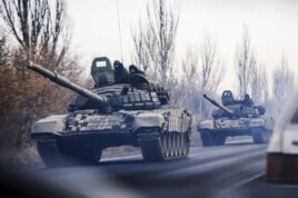 Украинаға Ресейден кірді деген танкілер. Донецк, 10 қараша 2014 жыл. (Көрнекі сурет)