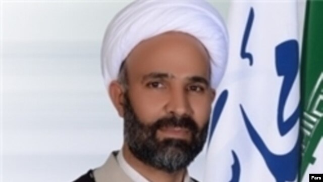 نصرالله پزمانفر: امروز جریانات متعددی دیده میشوند که همان رویه دیکته شده از سوی غرب مبنی بر کنار گذاشتن گفتمان را با حلقوم ناپاک خود تکرار کرده و به دنبال برجام ۲ و ۳ هستند.