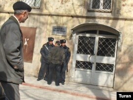 Ağır Cinayətlərə Dair İşlər üzrə Hərbi Məhkəmədə əsgərlərin məhkəməsi keçirilir