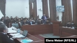Қарағанды облыстық сотындағы экс-премьер Серік Ахметовтің апелляциялық шағымы қаралып жатқан сот. 10 наурыз 2016 жыл.
