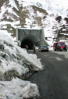 Georgia – South Ossetia – Roki tunnel that connects North Ossetia (Russia) and South Ossetia (Georgia), 25Mar2004