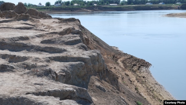 Омбыда телефон нөмірі бойынша танысу