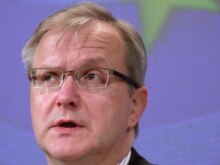 Belgium -- EU enlargement commissioner Olli Rehn at a press conference at EU headquarters in Brussels, 05Mar2008