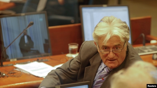 Radovan Karadžić u sudnici u Hagu