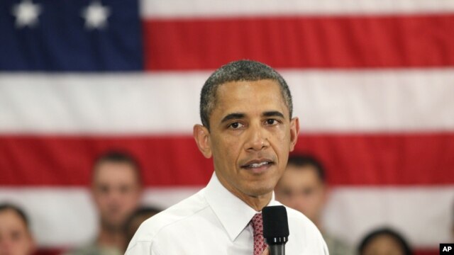 U.S. -- President Barack Obama speaks to soldiers from the 10th Mountain Division, many of whom have just returned from Afghanistan, in Fort Drum, 23Jun2011