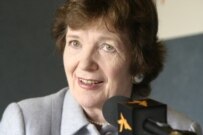 Mary Robinson at Forum 2000 on October 9 (RFE/RL)