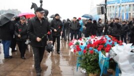 Желтоқсан және Жаңаөзен оқиғасын еске алушылар. Алматы, 16 желтоқсан 2013 жыл