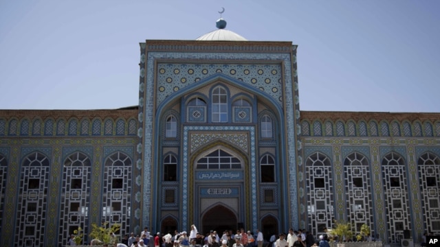 Worshippers gather for Friday Prayers during Ramadan in Dushanbe's Central Mosque