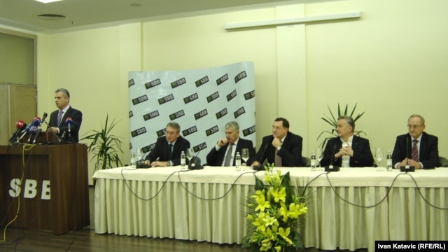 Lideri šestorke na sastanku u Sarajevu 16. veljače 2013.