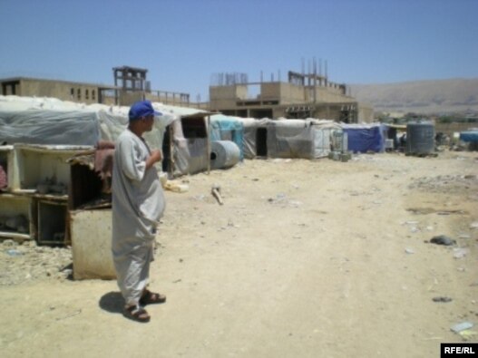 Displaced families in Sulaimaneya province, Iraq (file photo)