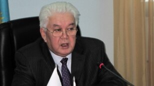 Председатель Центральной избирательной комиссии Казахстана Куандык Турганкулов. Астана, 4 февраля 2011 года.