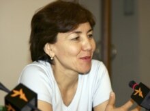 Czech Republic/Turkmenistan -- Begmedova, Tadzhigul, Chairwoman of Bulgaria-based Turkmen Helsinki Foundation; RFE/RL's Prague BOC, 21Jul2006.