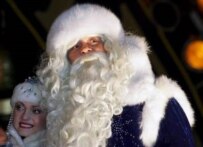 Ded Moroz, spotted in St. Petersburg, December 2005 (epa)