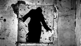 Иран-Ирак соғыс кезіндегі ұрыс алаңдары әлі жөнделмеген. Хуррамшәхр, мамыр 2012 жыл.