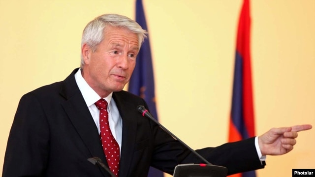 Armenia - Thorbjorn Jagland, sectretary general of the Council of Europe, addresses the Forum For the Future of Democracy, Yerevan, 21Oct2010.