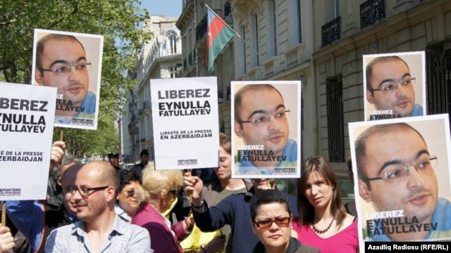 While international calls for his release (such as this one in France) may not have had an immediate effect, Eynulla Fatullayev says, "They couldn't have killed me with everyone watching."