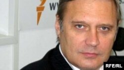 Former Russian Prime Minister Mikhail Kasyanov (file photo)