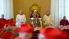 Papa Benedict al XVI-lea la un consistoriu ordinar de la Vatican, înaintea anunţului privind renunţarea la fotoliul pontifical. 11 februarie 2013