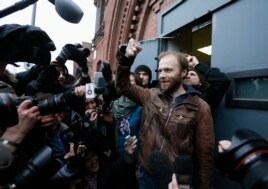 Денис Синяков после освобождения из СИЗО
