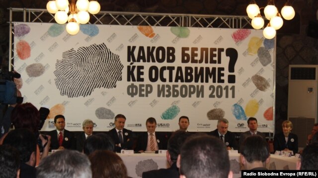 Makedonija - stranke potpisuju kodeks za fer izbore, maj 2011.