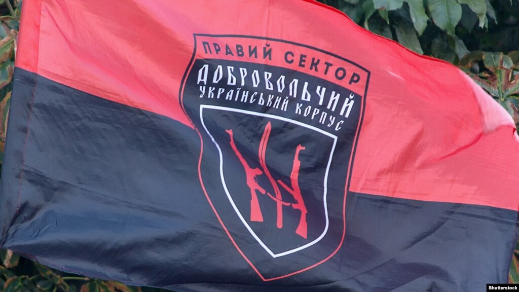 До Івано-Франківська привезли тіло загиблого добровольця Григорія Семанишина (фото+відео)