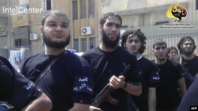 Pripadnici grupe Ansar al-Sharia