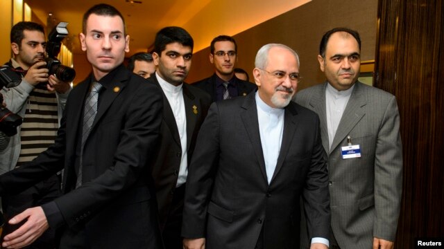 وزیر خارجه ایران مذاکرات فشرده‌ای با کاترین اشتون، نماینده ۵+۱ داشته است