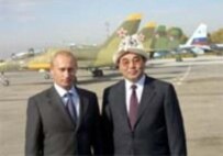 Akaev (left) with Russian President Vladimir Putin in October 2004 at the opening of a Russian air base in Kyrgyzstan