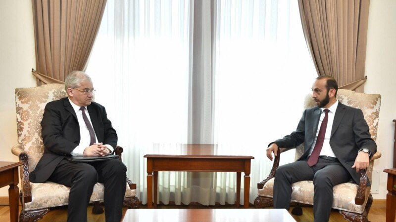 ����: rus.azatutyun.am