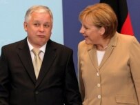 Polish President Lech Kaczynski (left) with Angela Merkel on June 21 (epa)