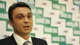 Sadik Ahmetović