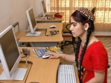 Turkmenistan -- Internet cafe in Ashgabat, 14Mar2007
