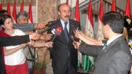 Ramazan Abdulatipov during his service as Russia's ambassador to Tajikistan in 2008. (file photo)