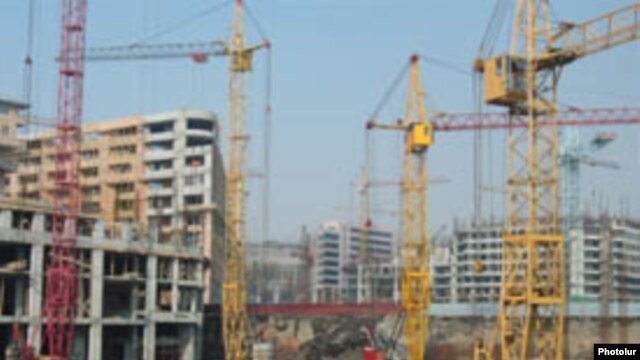 Շինարարություն Երեւանի կենտրոնում