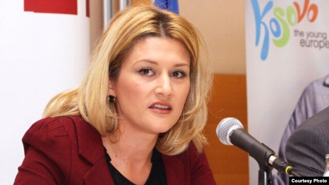 Mimoza Kusari Lila